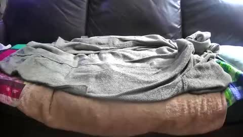 Snapshot of suv1 chatting on December 2025 05:57:01 AM Otto online show from December 2025 05:57:01 AM