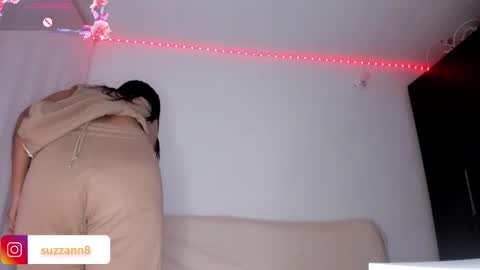 suzzann_rugg online show from February 2026 12:33:02 AM