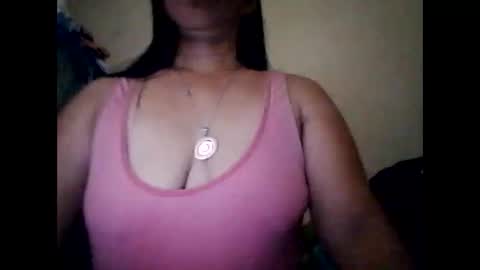 Snapshot of suzzie_hot chatting on December 2024 07:11:02 AM suzzie_hot online show from December 2024 07:11:02 AM