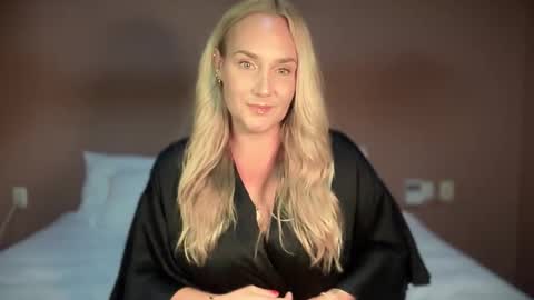 Snapshot of swedish_candii chatting on October 2025 04:22:02 AM Swedish Candii online show from October 2025 04:22:02 AM