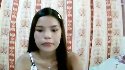 Snapshot of sweet01pinay chatting on May 2026 06:43:02 AM sweet01pinay online show from May 2026 06:43:02 AM