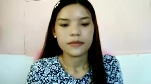 Snapshot of sweet01pinay chatting on May 2026 05:35:01 AM sweet01pinay online show from May 2026 05:35:01 AM