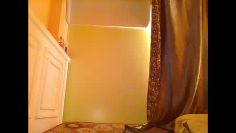 sweet52537 online show from October 2025 06:14:01 AM