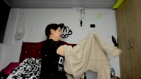 sweet__suck69bitch online show from January 2025 01:20:02 AM