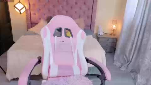 sweet__thang online show from September 2025 08:31:01 PM