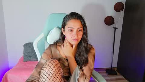 ahinara online show from May 2026 12:46:02 PM