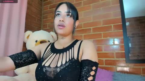 Snapshot of sweet_angel2001 chatting on February 2025 01:47:02 AM Stephanie online show from February 2025 01:47:02 AM