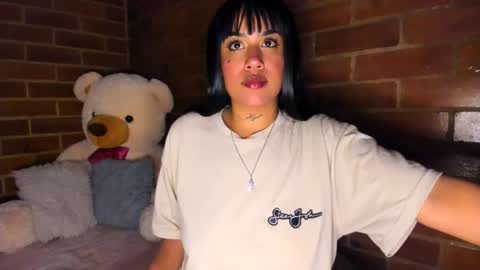 Snapshot of sweet_angel2001 chatting on September 2025 02:11:02 AM Stephanie online show from September 2025 02:11:02 AM