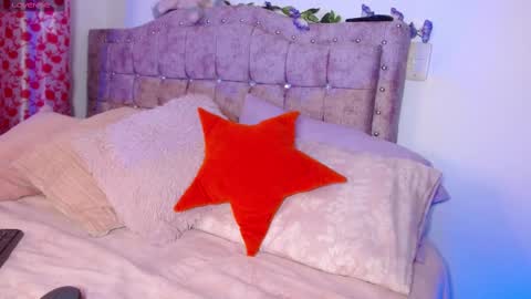 Snapshot of sweet_anllela chatting on February 2025 01:47:02 AM Sthefany Lauren Independent Model online show from February 2025 01:47:02 AM