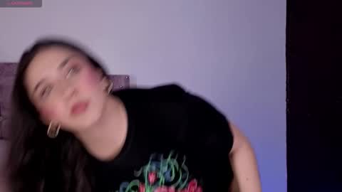 Snapshot of sweet_anllela chatting on November 2025 04:15:02 AM Sthefany Lauren Independent Model online show from November 2025 04:15:02 AM