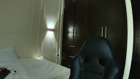 sweet Ayshel online show from November 2025 02:44:02 AM