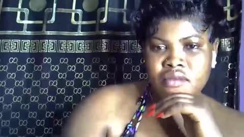 Snapshot of sweet_baby27 chatting on October 2025 10:21:01 PM sweet baby online show from October 2025 10:21:01 PM