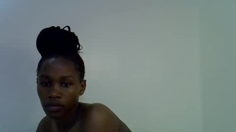 sweet_brown9 online show from September 2025 08:35:01 PM