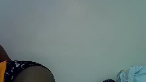 sweet_brown9 online show from October 2025 10:01:01 PM