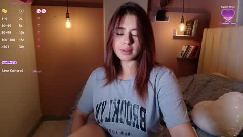 Snapshot of sweet_cami1 chatting on February 2025 04:05:02 AM Camila online show from February 2025 04:05:02 AM