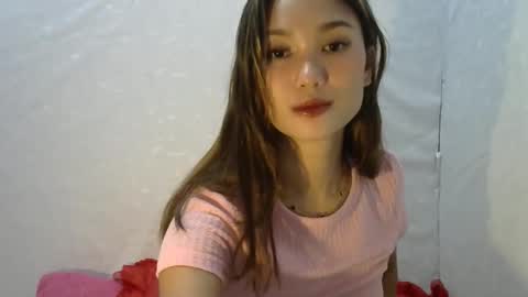 Snapshot of sweet_candice97 chatting on February 2026 11:25:01 AM candy online show from February 2026 11:25:01 AM
