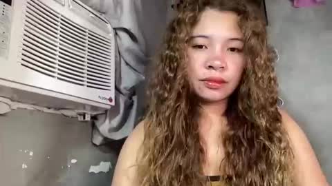 Daisy online show from April 2026 10:18:01 PM