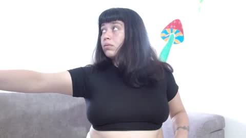 sweet_ferr online show from August 2026 02:52:01 PM