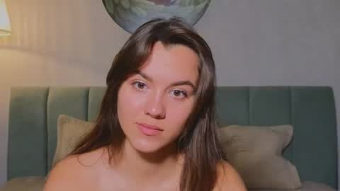 Snapshot of sweet_haeven chatting on July 2026 11:15:02 PM Im Mia.LOVELY PATTERNS 100 120 160 200 my toy buzzes from 2 tip online show from July 2026 11:15:02 PM