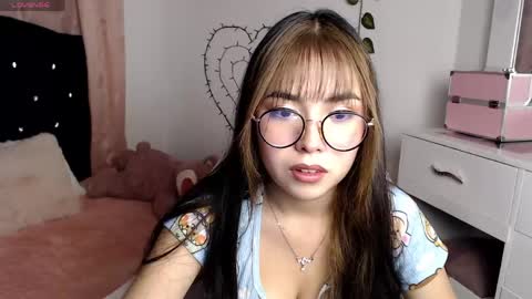 Hannah online show from April 2026 04:04:01 AM