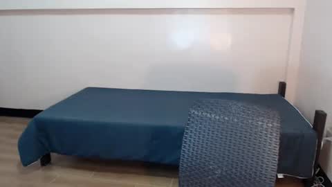 sophia daisy  online show from November 2025 12:13:01 AM