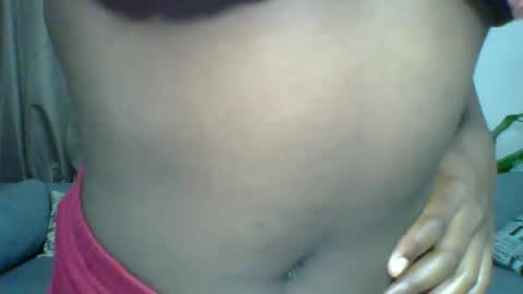 Snapshot of sweet_jenica chatting on June 2026 05:12:01 AM ESTHER NEEMA online show from June 2026 05:12:01 AM