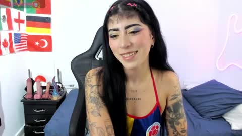 Dahnna online show from July 2026 04:40:01 AM