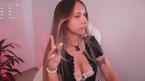 Snapshot of sweet_kalisa chatting on November 2025 05:25:02 PM Call me Kali  online show from November 2025 05:25:02 PM