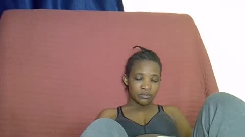 sweet_lessly online show from February 2026 11:37:02 AM