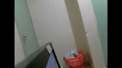 Snapshot of sweet_lilianah chatting on February 2025 06:47:02 PM sweet_lilianah online show from February 2025 06:47:02 PM