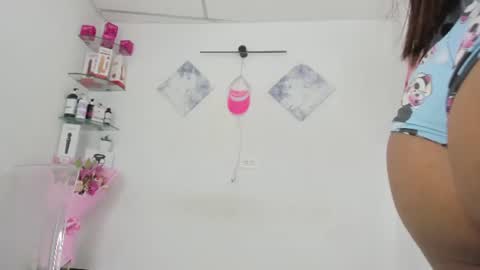 sweet_litle online show from July 2026 06:47:02 AM