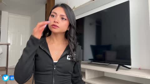 Snapshot of sweet_littleee chatting on September 2025 07:19:02 PM free            private online show from September 2025 07:19:02 PM