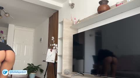 Snapshot of sweet_littleee chatting on October 2025 07:32:02 PM free            private online show from October 2025 07:32:02 PM