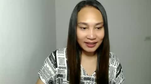 Snapshot of sweet_lover5 chatting on May 2026 08:10:02 AM SWEET LOVE online show from May 2026 08:10:02 AM