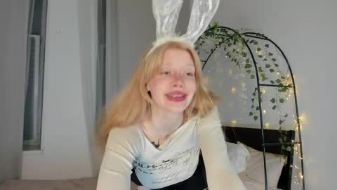 Melissa. Join me on Fansly link in social medias online show from May 2026 09:33:01 PM