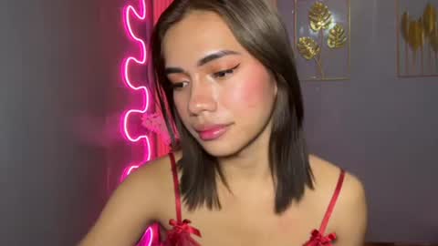 sweet_nikki03 online show from April 2026 10:51:02 PM