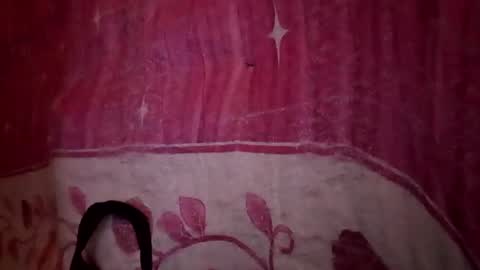 Snapshot of sweet_nina4uxx chatting on January 2025 05:37:02 AM Nina online show from January 2025 05:37:02 AM