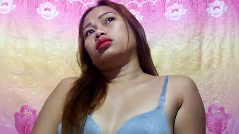 Snapshot of sweet_nina4uxx chatting on February 2025 08:55:01 PM Nina online show from February 2025 08:55:01 PM