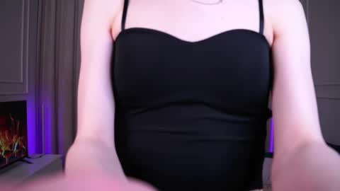 Vanessa online show from March 2025 03:49:01 PM