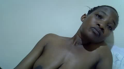 Snapshot of sweet_shari chatting on October 2025 11:40:01 AM Princess shari online show from October 2025 11:40:01 AM