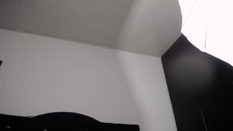 Snapshot of sweet_skylove_ chatting on July 2026 01:39:02 PM Adriana online show from July 2026 01:39:02 PM