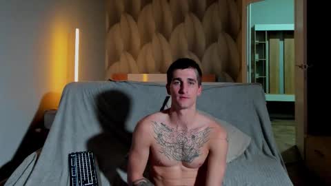 sweet_smith8 online show from November 2025 05:00:01 PM