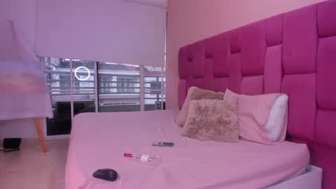 sweet_stacie online show from January 2025 01:46:01 PM