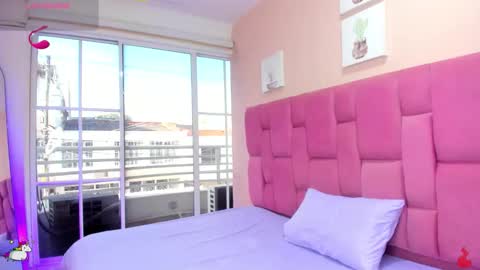 sweet_stacie online show from February 2026 01:21:02 PM