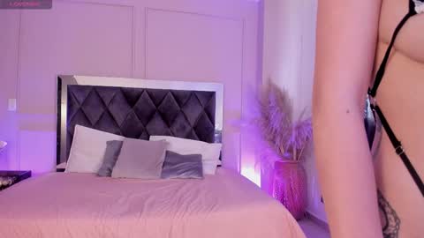 Snapshot of sweet_tamara__ chatting on October 2025 07:41:01 PM tamy online show from October 2025 07:41:01 PM