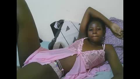 Snapshot of sweet_tattiana chatting on October 2025 07:47:02 PM Tatty online show from October 2025 07:47:02 PM