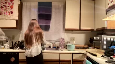 Heidi Brenner - Please check bio for schedule  FAQ online show from February 2025 11:37:01 PM