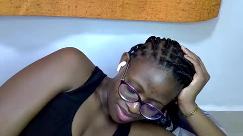 Snapshot of sweet_zarah chatting on March 2026 02:18:01 AM sweet_zarah online show from March 2026 02:18:01 AM