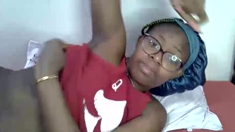 sweet_zarah online show from May 2026 04:09:02 AM