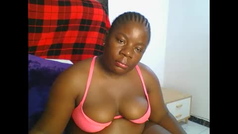 Snapshot of sweetafricangal chatting on January 2025 05:22:02 PM NASHA online show from January 2025 05:22:02 PM